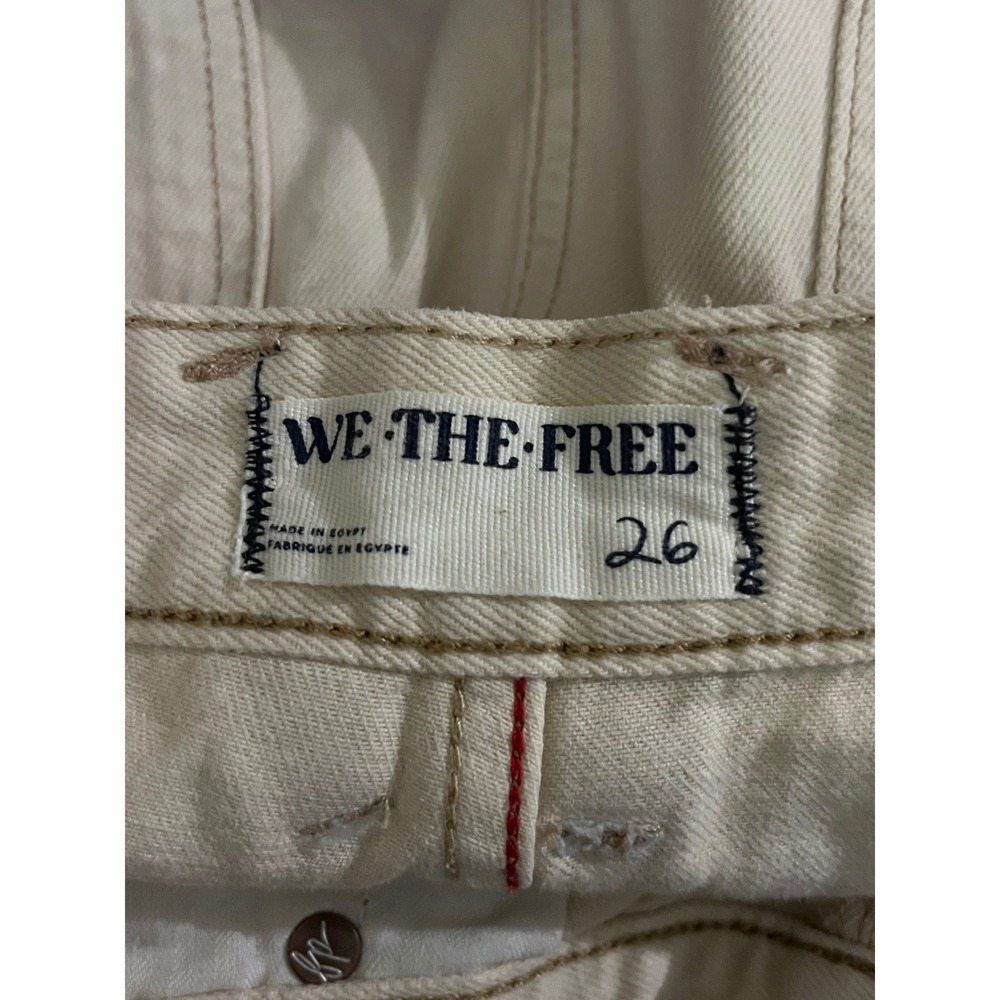 We The Free People Now or Never Cut Off Denim Shorts Distressed Ecru Size 26 - Picture 4 of 10